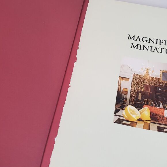 Magnificent Miniatures: Inspiration and Technique for Grand Houses EX-LIBRARY - Picture 8 of 16